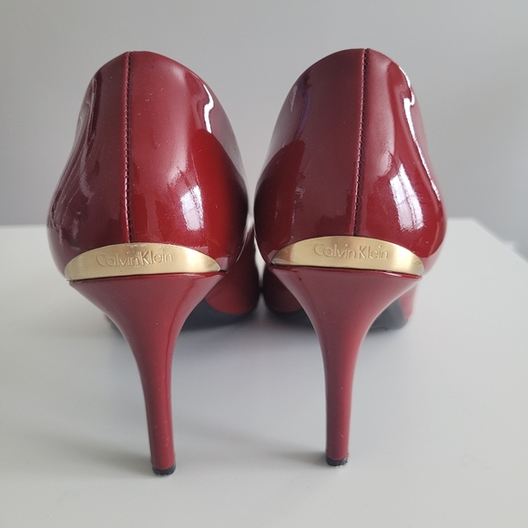 Calvin Klein Gayle Women's Pointy Toe Classic Pump Dress Heels Crimson Red - Picture 5 of 16